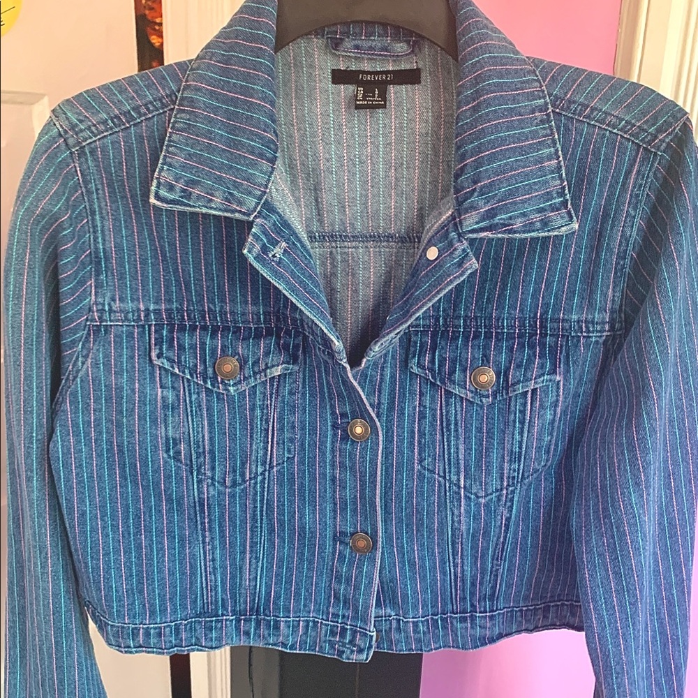 STRIKER  CROPPED DENIM JACKET 🦋👛👖